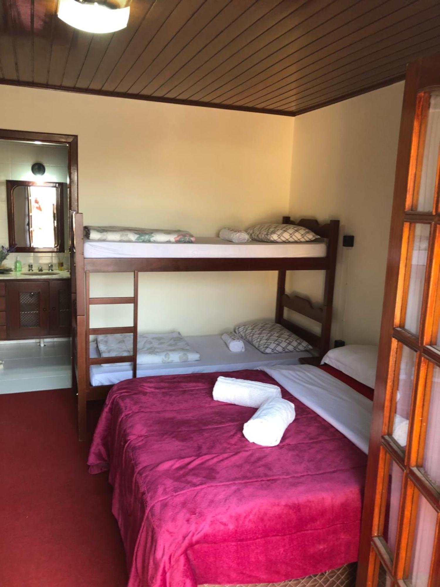 La Casa Da Fotografia Homestay Campos do Jordao